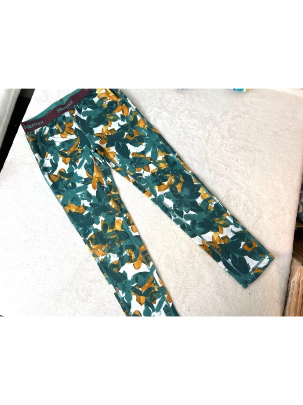 Marmot Midweight Meghan Tight Girl's Patina Green Camo Floral Base Layer Set M